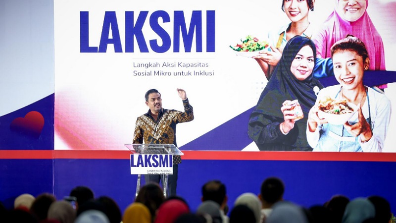 Program LAKSMI Diluncurkan, Menteri UMKM: “Perempuan Kekuatan Ekonomi Nyata!” Menteri UMKM Maman bdurahman meluncurkan Program LAKSMI (Langkah Aksi Kapasitas Sosial Mikro untuk Inklusi), Selasa (24/6/2025). - Foto: Dok Kementerian UMKM -