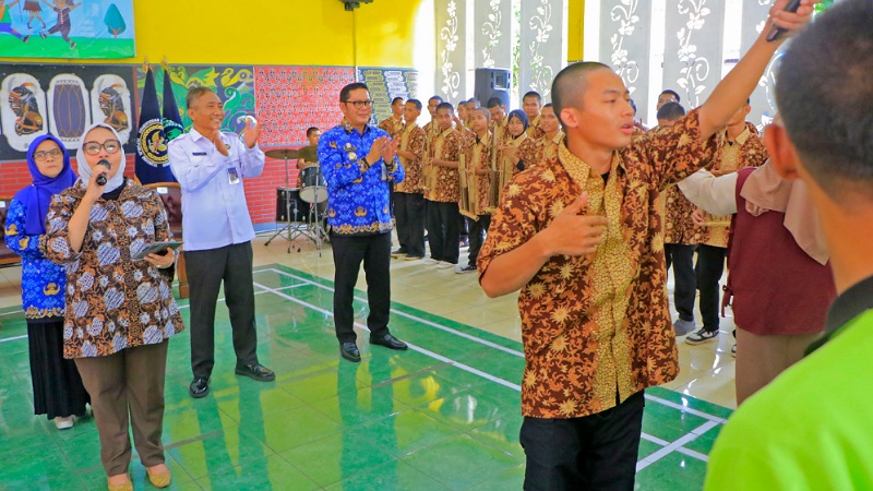 Bikin Haru! Anak Binaan LPKA Tangerang Disapa Menteri PPPA dan Wakil Wali Kota