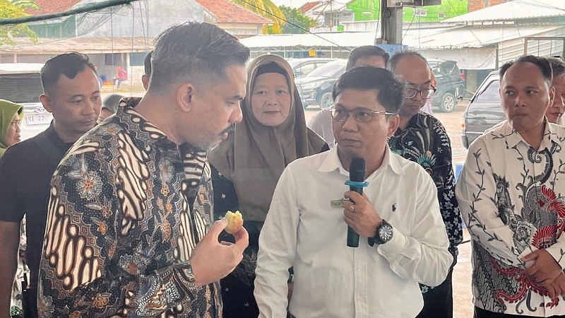 Di Jember Menteri Maman Dorong Mitra Tani 27 Jadi Motor UMKM Holding! Menteri UMKM MamanAbdurahman dorong Mitra Tani 27 di Jember jadi motor UMKM Holding Nasional - Dok Pemkab Jember -