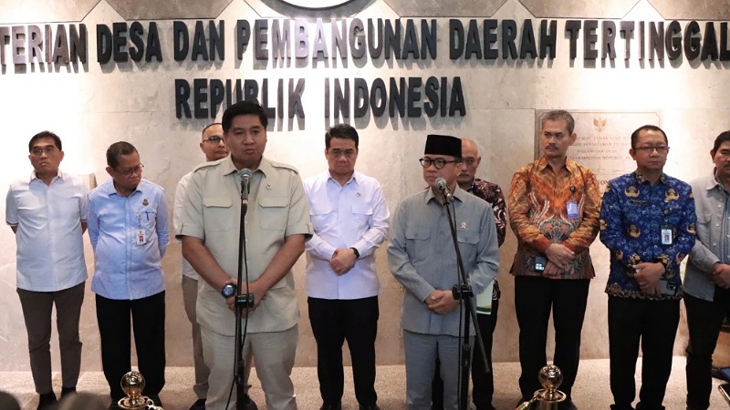 Menteri PKP Maruarar Sirait dan Menteri Desa Yandri Susanto memberikan keterangan pers - Foto: Kementerian PKP -