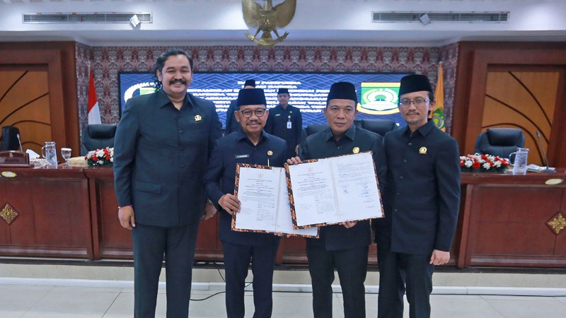 Raperda APBD 2024 Disepakati, Sachrudin Tegaskan Komitmen Transparansi Anggaran