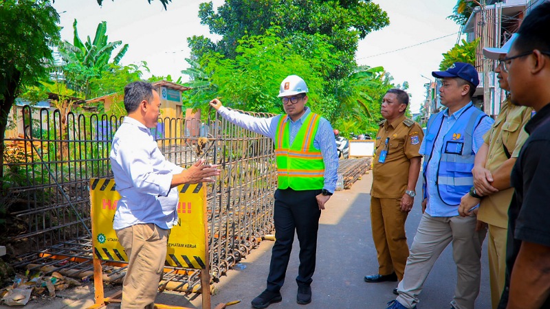 Tangsel Gaspol Bangun Turap & Beronjong, Pilar: Banjir Sedada Semoga Tinggal Cerita!