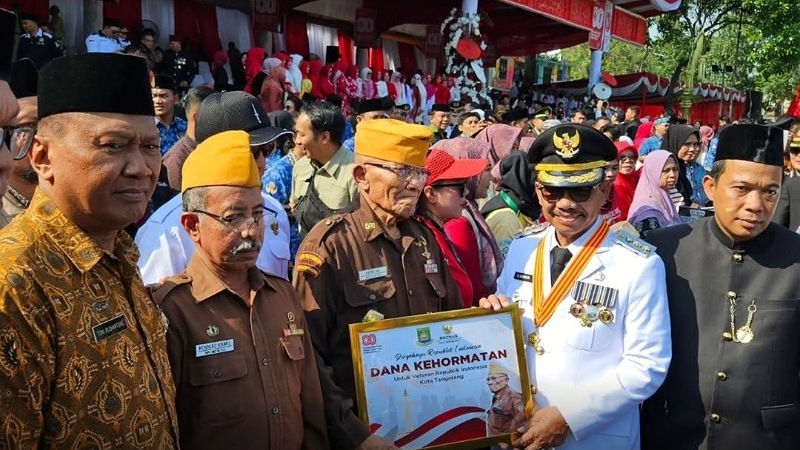 BAZNAS Tangerang Salurkan Dana Kehormatan Untuk 7 Veteran