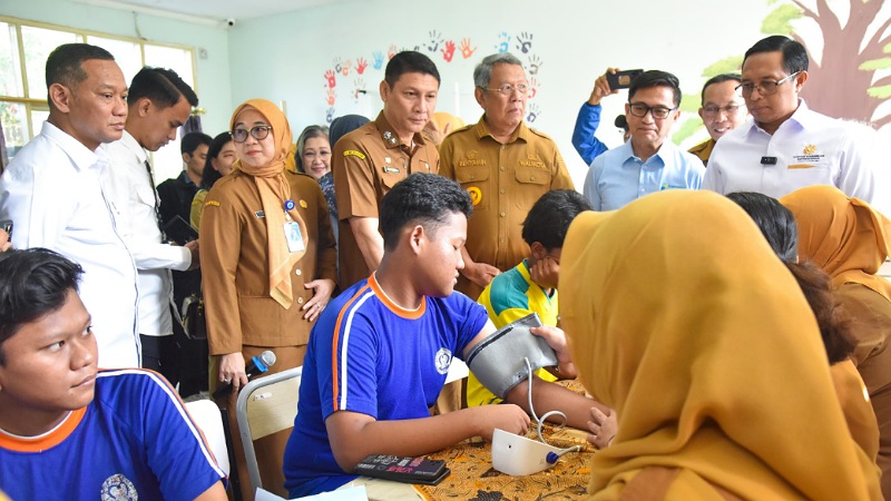 Jemput Bola! Cek Kesehatan Gratis di Sekolah Dimulai, SMA 6 Tangsel Jadi Kick Off