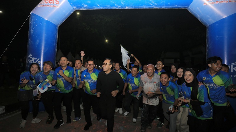 Ribuan Pelari Tumpah Ruah di Color Run Night Tangerang 2025, Semarak HUT KNPI ke-52! Color Run Night Tangerang 2025 - Dok Pemkot Tangerang -