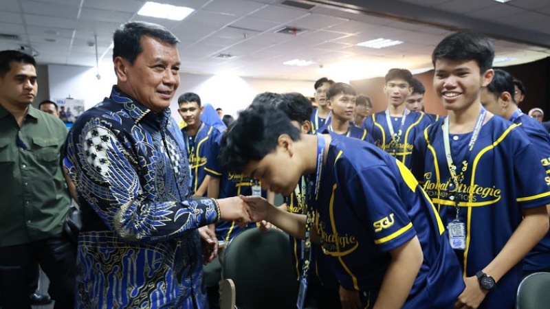 30 Mahasiswa Penerima Beasiswa SGU Dilepas, Ini Pesan Bupati Maesyal!