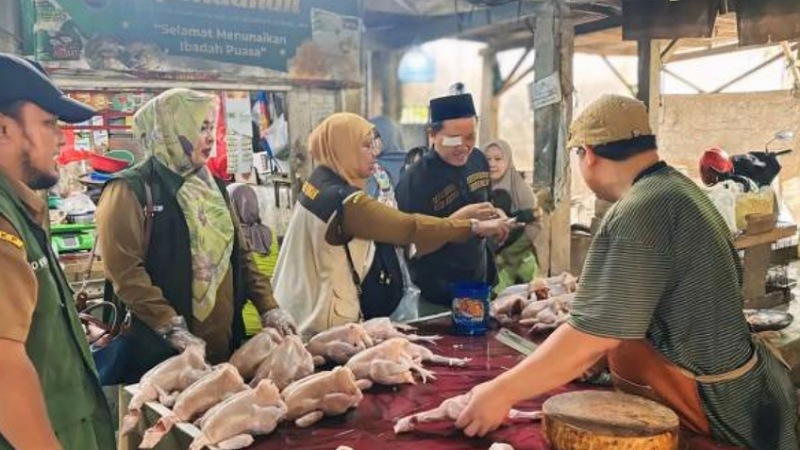 Pemkot Tangerang Sidak Pasar Rubuh, Pastikan Kualitas dan Keamanan Pangan Segar!