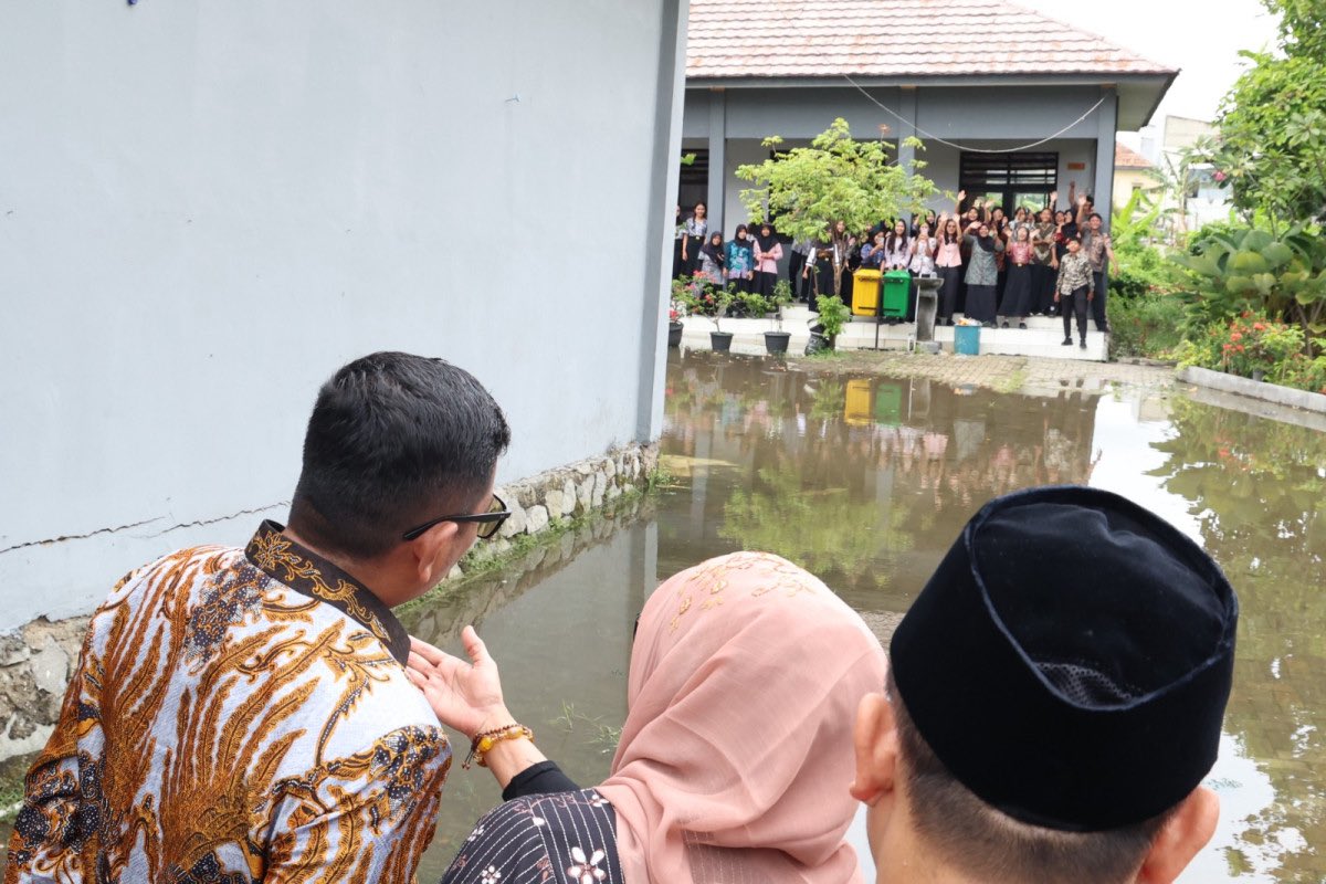 SMAN 15 Kota Tangerang Langanan Banjir, Andra Soni: Harus Ada Langkah Konkret!