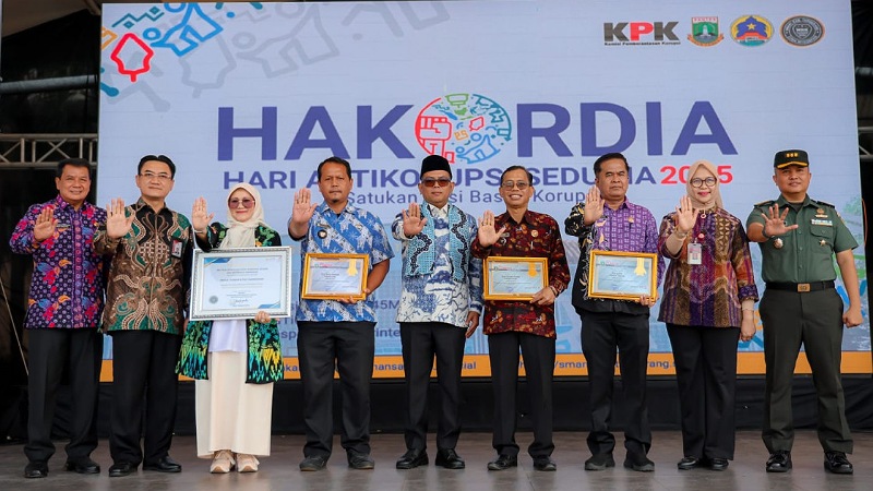 Gubernur Banten Andra Soni saat menghadiri Harkodia 2025 di Kabupaten Tangerang - Biro Adpimpro Banten -
