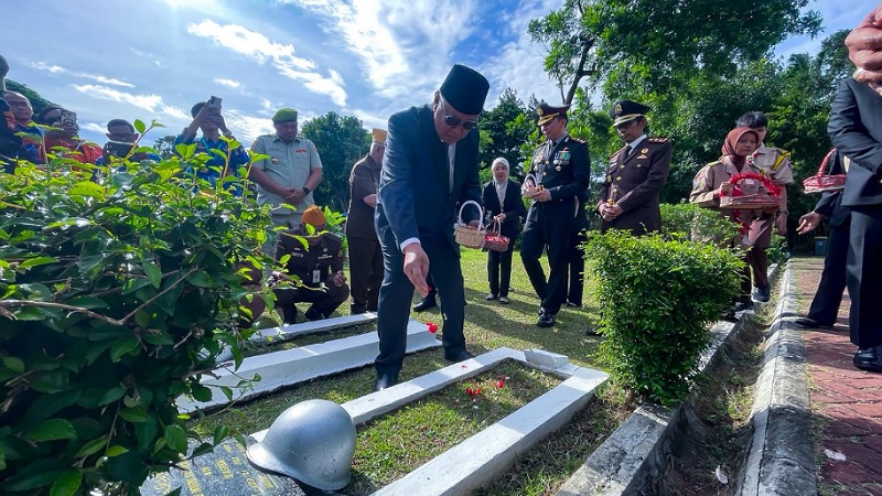 Benyamin: Perjuangan Hari Ini Adalah Melawan Kemiskinan dan Kebodohan