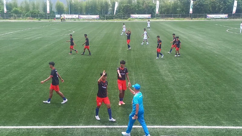 Tim Sepakbola Banten sapu bersih fase grup Popnas XVII 2025, aih 9 poin. - Biro Adpimpro Banten -