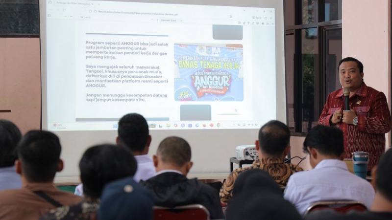 Sosialisasi peluncuran Portal Job ANGgur (Anti Nganggur) di Aula Kecamatan Serpong Utara, Kamis (13/11/2025). - Dok. Pemkot Tangsel -