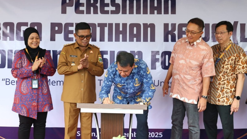LPK & Koperasi Adis Mart Tangerang Diresmikan: Mohon Jangan Sampai Ada PHK!