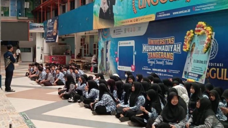Satpol PP Tangerang Gelar 'Goes to School' di SMK Muhammadiyah 3, cegah kenakalan remaja - Dok Pemkot Tangerg -
