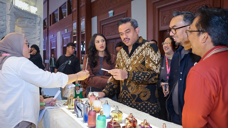 Menteri UMKM: Produk Kosmetik Lokal Harus Kuasai Pasar Domestik dan Go Global!