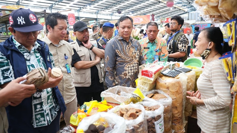 Pemkot Tangsel Sidak Pasar Pastikan Stok Aman dan Harga Terkendali