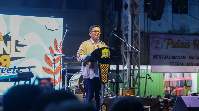 Gubernur Banten Andra Soni meresmikan Royal Baroe, Jumat malam (26/12/2025) - Biro Adpimpro Banten -