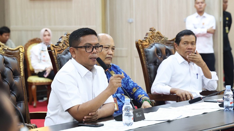 UMP dan UMSK Banten 2026 Resmi Berlaku, Gubernur Tetapkan Upah Sektoral Enam Daerah!