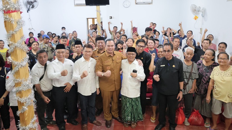 Wali Kota Serang Budi Rustandi mengunjungki kampung Kristiani jelang Natal 2025 - Dok Pemkot Serang -