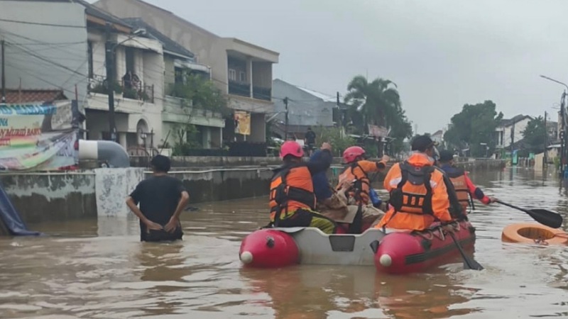 Banjir Tangsel Surut, Warga Diminta Tetap Waspada Cuaca Ekstrem!