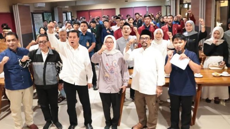 Bukber Bareng Mahasiswa, Maesyal Beberkan Raport Pembangunan Tangerang