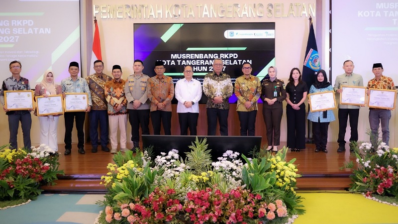 Wali Kota Tangsel Benyamin Davnie di acara Musyawarah Perencanaan Pembangunan RKPD 2027 di Puspemkot Tangsel, Kamis (9/4/2026). - Foto: Dok Pemkot Tangsel -