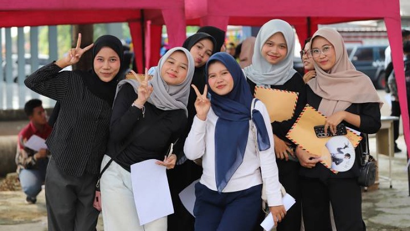 1.500 Pencari Kerja Serbu Job Fair YPI Assyakirin Pinang