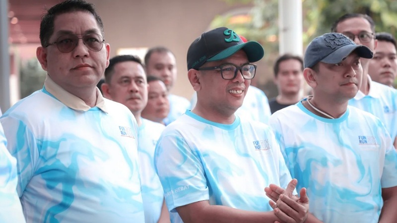 Gubernur Banten Andra Soni saat membuka Fun Run 5K Wisata Kreatif Tangerang 2026 - Biro Adpimpro Banten -