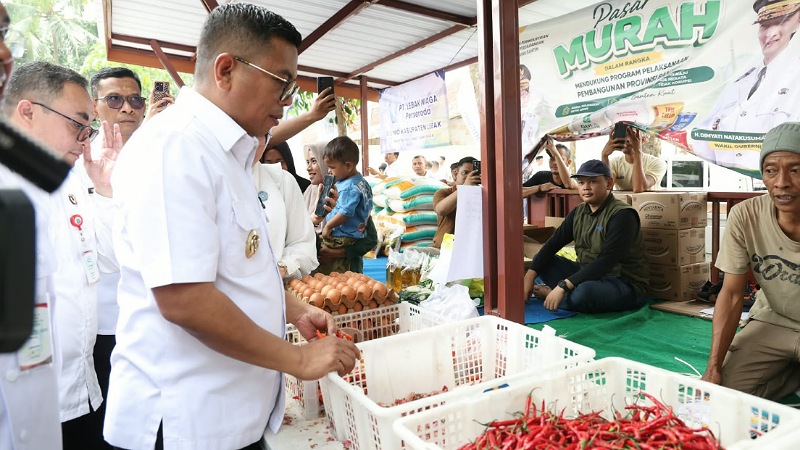 Gubernur Andra Soni dan Wakilnya Tinjau Pelayanan Publik Terpadu di Pandeglang