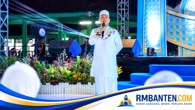 Tablig Akbar HUT ke-26 Banten Bersama Ustaz Das’ad Latif, Andra Soni Tekankan Teladani Akhak Rosul