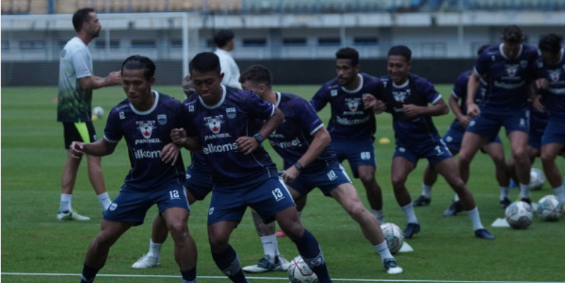 Pemain Persib sedang berlatih/Dok. Persib