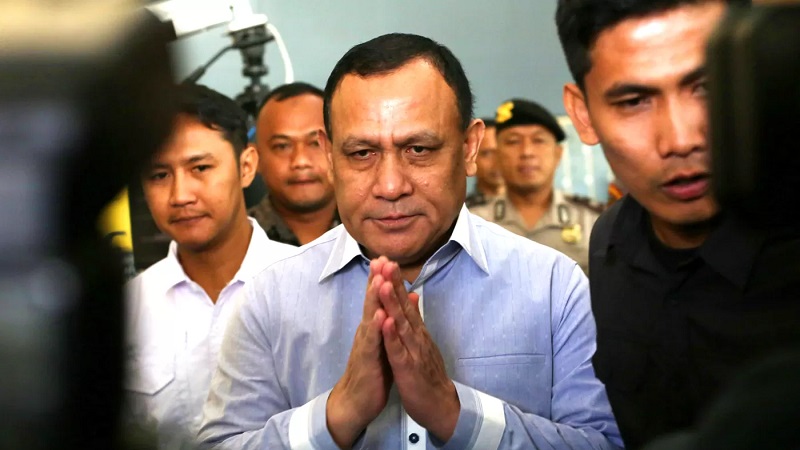 Ketua nonaktif KPK Firli Bahuri usai pemeriksaan Dewas KPK. (Foto: Dok Jawa Pos)