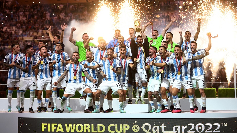 Skuad Timnas Argentina saat berhasil meraih gelar Piala Dunia 2022. (Foto: REUTERS)
