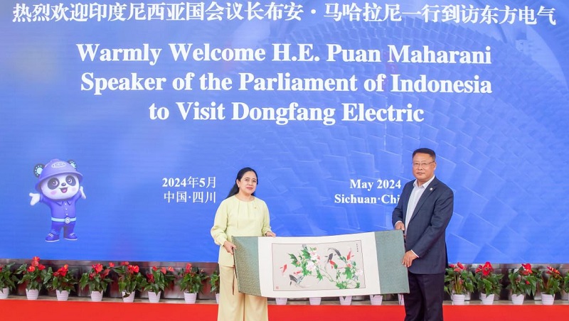 Puan Maharani saat mengunjungi kantor pusat Dongfang Electric di Kota Chengdu. (Foto: Ist/Parlementaria)