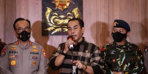 Direktur Tindak Pidana Umum (Dirtipidum) Bareskrim Polri, Brigjen Pol. Andi Rian Djajadi (tengah)/Net