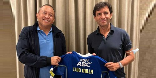 Direktur Utama PT PBB, Glenn T. Sugita dan Luis Milla/PERSIB.co.id