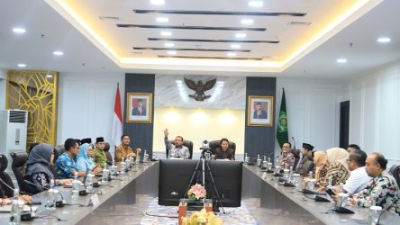 Rapat persiapan keberangkatan delegasi Amirul Hajj 1444 H. (Foto: Kemenag)