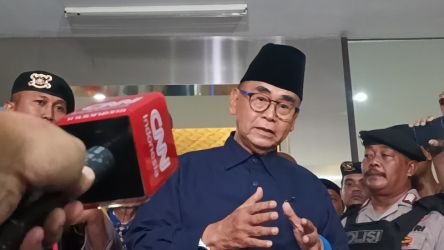 Pimpinan Pondok Pesantren Al-Zaytun Panji Gumilang masa penahannya diperpanjang 40 hari kedepan. (Foto: Disway)