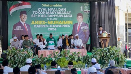 Rangkaian Silaturrahim Pasangan Amin dengan para Ulama, Kyai, Bu Nyai dan Tokoh Masyarakat se Kab. Banyuwangi di Ponpes Darussalam Blokagung. (Foto: Twitter @cakimiNOW).