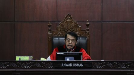 Ketua MK Anwar Usman.-