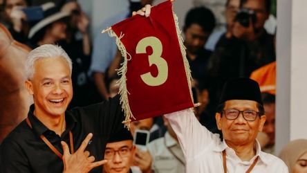 Pasangan Capres dan Cawapres Ganjar Pranowo - Mahfud MD mendapat nomor urut 3 di Pemilu 2024. (Foto: Repro)