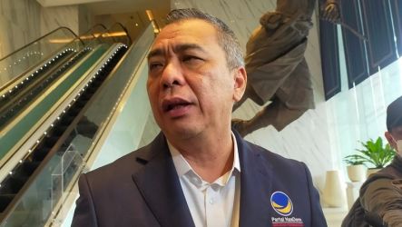 Pelatih kelapa Timnas Amin, Ahmad Ali menyatakan kritik Ganjar terkait penegakan hukum sama saja kritik cawapresnya sendiri Mahfud MD. (Foto: Repro)