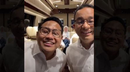 Live Tiktok Capres dan Cawapres nomor urut 1, Anies-Muhaimin (AMIN) usai Debat Cawapres. Minggu malam (21/1). (TangkapanLayar)