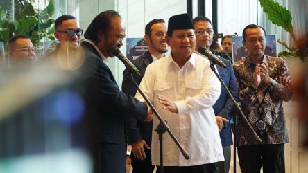 Capres nomor urut 2 Prabowo Subianto menemui lawan politiknya Ketum NasDem Surya Paloh usai dirinya dinyatakan sebagai pemenang Pilpres oleh KPU. (Foto: Disway)
