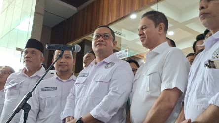 THN AMIN resmi mengugat perkara Perselisihan Hasil Pemilihan Umum (PHPU) Presiden dan Wakil Presiden tahun 2024 ke Mahkamah Konstitusi (MK). (Foto: Disway)