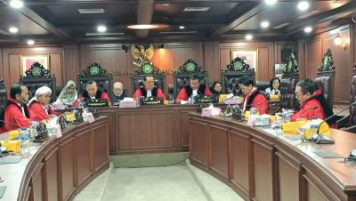 Sidang Mahkamah Kehormatan Dewan (MKD) DPR RI menjatuhkan Sanksi Ringan terhadap Ketua MPR Bambang Soesatyo. (Foto: Dok Sinpo)