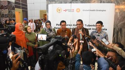 Wakil Ketua Komisi IX DPR RI Emanuel Melkiades Laka Lena usai peluncuran Kaukus Tuberkulosis. [Foto: Dok DPR]