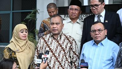 Anggota Pansus Angket Haji DPR RI, Marwan Jafar, saat diwawancarai usai sidak ke Kantor Siskohat Kemenag, Rabu (4/9/). [Foto: Farhan/vel/DPR]