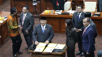 Lima RUU Kerjasama bidang pertahanan disetujui Komisi I DPR RI dibawa ke Rapat Paripurna. [Foto: Sinpo/RMN]