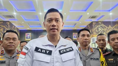 Menteri Agraria dan Tata Ruang/Kepala Badan Pertanahan (ATR/BPN) Agus Harimurti Yudhoyono merilis kasus mafia tanah di Bandung. [Foto: Dok JPNN]